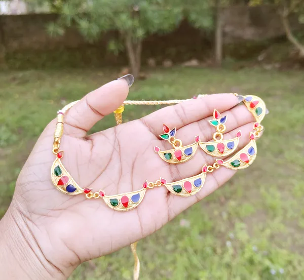 Assamese_Traditional_Gold_Plated_Multi_Colour_Golpata_Necklace_Jewellery_Set_For_Women